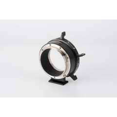 Viltrox PL-GFX Adapter