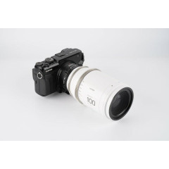 Viltrox PL-GFX Adapter