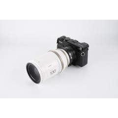 Viltrox PL-GFX Adapter