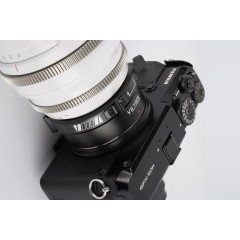 Viltrox PL-GFX Adapter